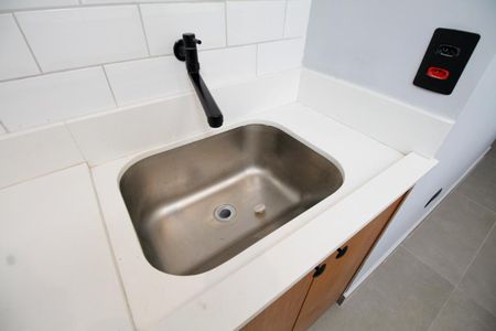 Apartamento à venda com 81m², 2 quartos e 1 vaga Apartamento à venda com 81m², 2 quartos e 1 vagaÁrea de Serviço