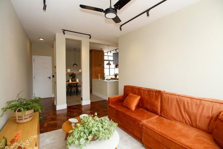 Apartamento à venda com 81m², 2 quartos e 1 vagaSala de Estar