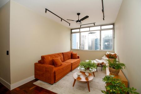 Apartamento à venda com 81m², 2 quartos e 1 vagaSala de Estar