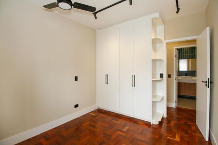 Apartamento à venda com 81m², 2 quartos e 1 vagaQuarto