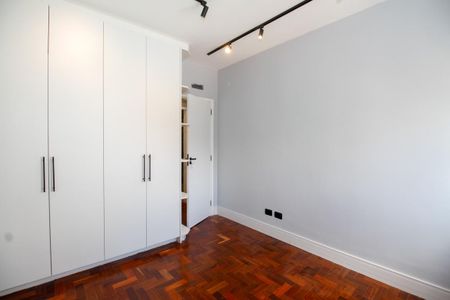 Apartamento à venda com 81m², 2 quartos e 1 vaga Apartamento à venda com 81m², 2 quartos e 1 vagaQuarto