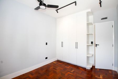 Apartamento à venda com 81m², 2 quartos e 1 vaga Apartamento à venda com 81m², 2 quartos e 1 vagaQuarto