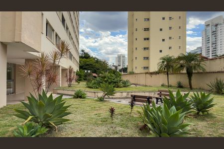 Apartamento à venda com 92m², 2 quartos e 1 vagaÁrea comum