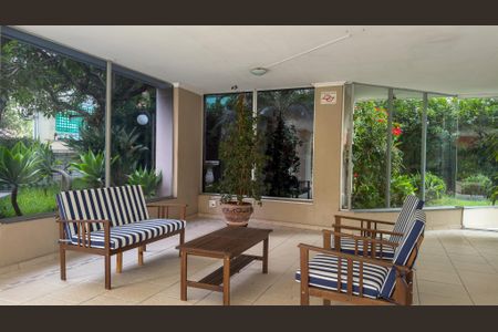 Apartamento à venda com 92m², 2 quartos e 1 vagaÁrea comum