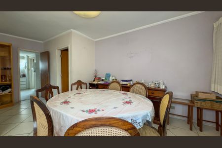 Apartamento à venda com 92m², 2 quartos e 1 vagaSala