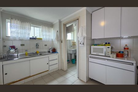 Apartamento à venda com 92m², 2 quartos e 1 vagaCozinha
