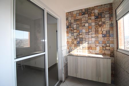 Apartamento à venda com 47m², 2 quartos e 1 vagaÁrea de Serviço