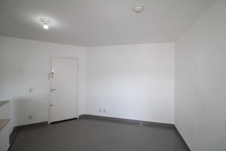 Apartamento à venda com 47m², 2 quartos e 1 vagaSala / Cozinha