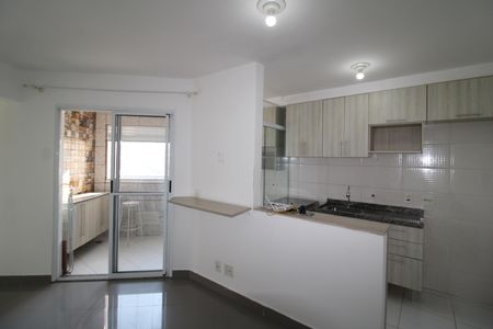 Sala / Cozinha de apartamento à venda com 2 quartos, 47m² em Horto, São Paulo