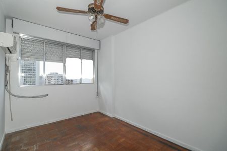 Apartamento à venda com 103m², 3 quartos e sem vagaQuarto