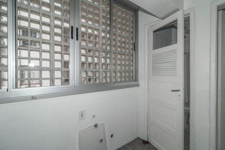 Apartamento à venda com 103m², 3 quartos e sem vagaÁrea de Serviço