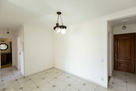 Apartamento para alugar com 70m², 3 quartos e 2 vagasSala