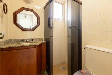 Apartamento para alugar com 70m², 3 quartos e 2 vagasBanheiro Social