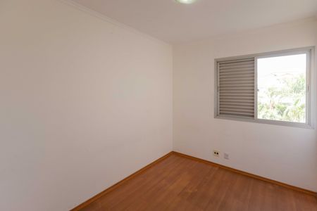 Apartamento para alugar com 70m², 3 quartos e 2 vagasQuarto 2