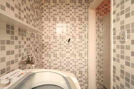 Apartamento para alugar com 68m², 2 quartos e 1 vaga Apartamento para alugar com 68m², 2 quartos e 1 vagaÁrea de Serviço