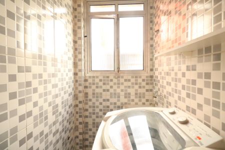 Apartamento para alugar com 68m², 2 quartos e 1 vaga Apartamento para alugar com 68m², 2 quartos e 1 vagaÁrea de Serviço