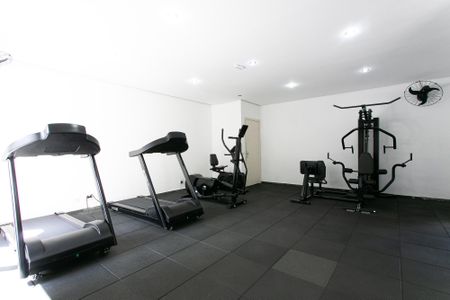 Apartamento para alugar com 57m², 2 quartos e 1 vaga Apartamento para alugar com 57m², 2 quartos e 1 vagaÁrea comum - Academia