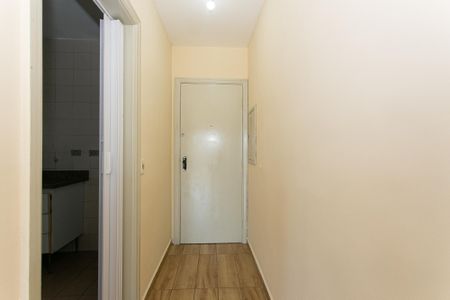 Apartamento para alugar com 57m², 2 quartos e 1 vaga Apartamento para alugar com 57m², 2 quartos e 1 vagaCorredor de Entrada