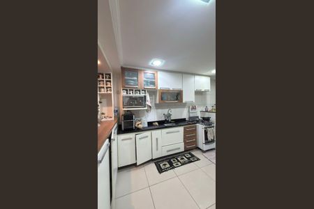 Apartamento à venda com 100m², 3 quartos e 1 vaga Apartamento à venda com 100m², 3 quartos e 1 vagaCozinha