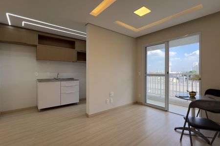 Sala de apartamento para alugar com 2 quartos, 47m² em Vila das Bandeiras, Guarulhos