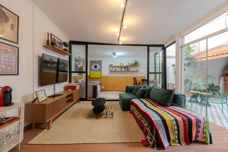 Apartamento à venda com 107m², 2 quartos e sem vagaSala