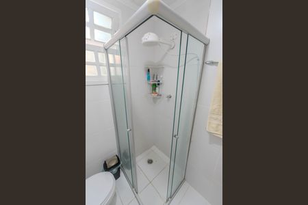 Apartamento à venda com 107m², 2 quartos e sem vagaBanheiro