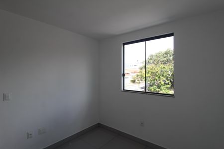 Casa à venda com 163m², 3 quartos e 2 vagasQuarto 2