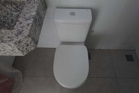 Casa à venda com 163m², 3 quartos e 2 vagasBanheiro da Suite