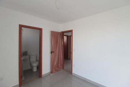 Casa à venda com 163m², 3 quartos e 2 vagasSuite