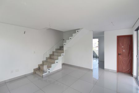 Sala de casa à venda com 3 quartos, 163m² em Santa Amelia, Belo Horizonte