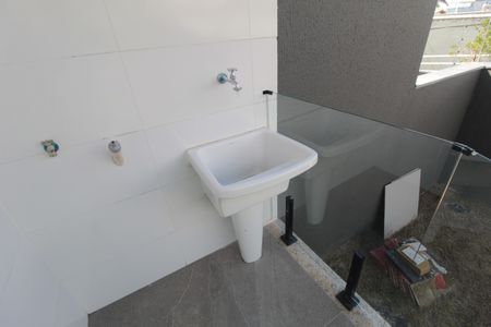 Casa à venda com 163m², 3 quartos e 2 vagasÁrea de Serviço