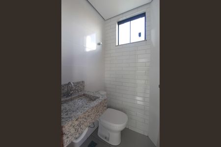 Casa à venda com 163m², 3 quartos e 2 vagasLavabo