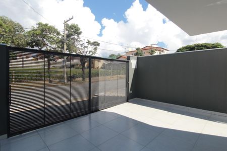 Casa à venda com 163m², 3 quartos e 2 vagasGaragem