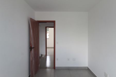Casa à venda com 118m², 3 quartos e 1 vagaQuarto 2