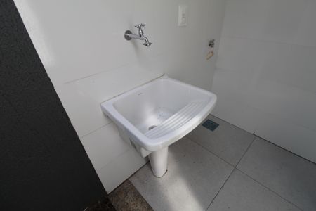 Casa à venda com 118m², 3 quartos e 1 vagaÁrea de Serviço
