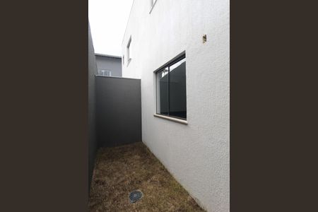 Casa à venda com 118m², 3 quartos e 1 vagaÁrea de Serviço
