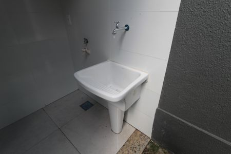 Casa à venda com 118m², 3 quartos e 1 vagaÁrea de Serviço