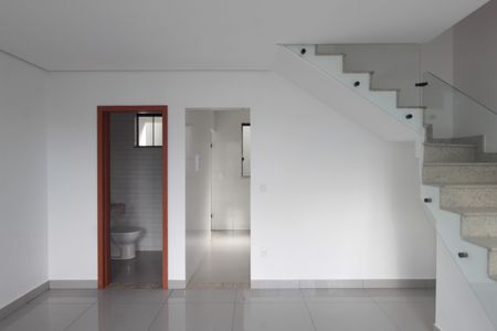 Sala de casa à venda com 3 quartos, 118m² em Jardim Atlântico, Belo Horizonte