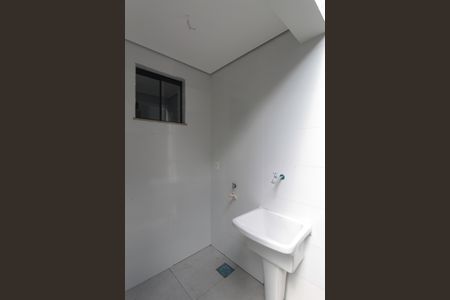 Casa à venda com 118m², 3 quartos e 1 vagaÁrea de Serviço