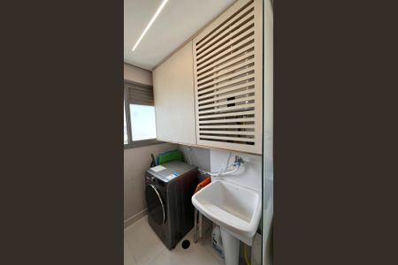 Apartamento à venda com 90m², 3 quartos e 2 vagasÁrea de serviço