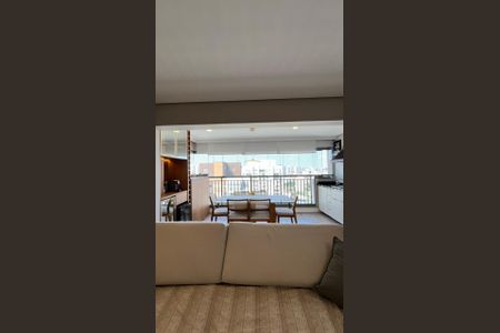 Apartamento à venda com 90m², 3 quartos e 2 vagasVaranda