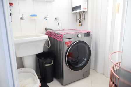 Apartamento à venda com 85m², 3 quartos e 1 vagaÁrea de Serviço