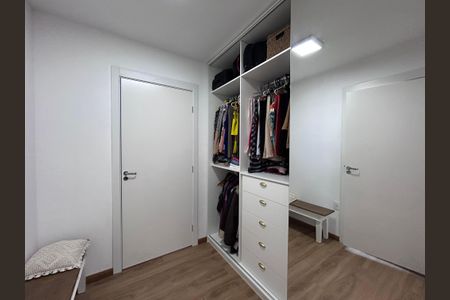 Apartamento à venda com 40m², 1 quarto e 1 vagaCloset da suíte