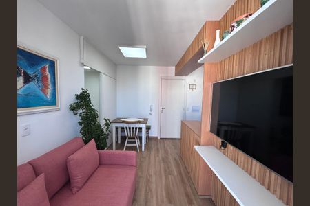 Apartamento à venda com 40m², 1 quarto e 1 vagaSala 