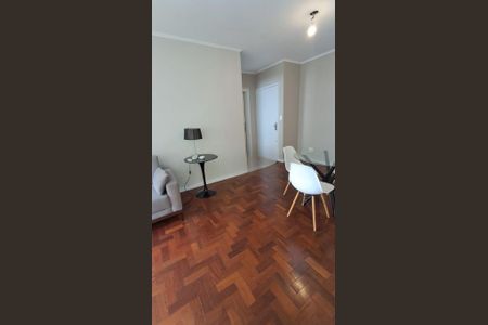 Apartamento para alugar com 69m², 2 quartos e 1 vaga Apartamento para alugar com 69m², 2 quartos e 1 vagaSala