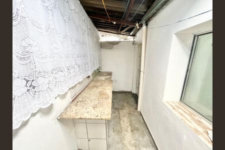 Casa de condomínio para alugar com 60m², 1 quarto e sem vaga Casa de condomínio para alugar com 60m², 1 quarto e sem vagaLavanderia