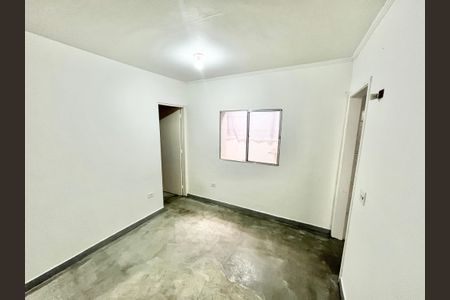 Sala de casa de condomínio para alugar com 1 quarto, 60m² em Vila Bandeirantes, São Paulo