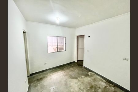 Sala de casa de condomínio para alugar com 1 quarto, 60m² em Vila Bandeirantes, São Paulo