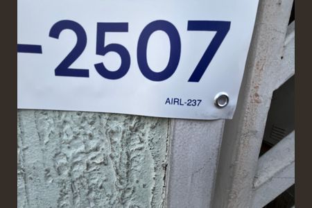 Casa de condomínio para alugar com 60m², 1 quarto e sem vaga Casa de condomínio para alugar com 60m², 1 quarto e sem vagaFachada/Placa