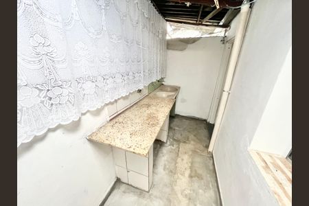Casa de condomínio para alugar com 60m², 1 quarto e sem vaga Casa de condomínio para alugar com 60m², 1 quarto e sem vagaLavanderia